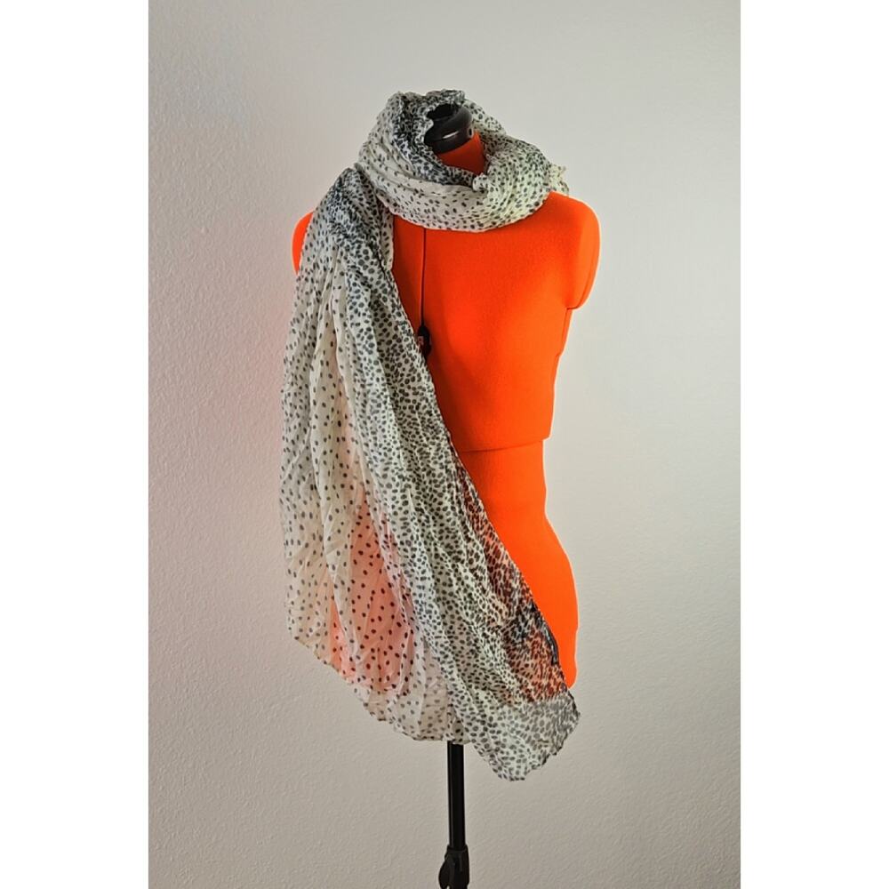 Lafayette Collection Lightweight dotted women's scarf